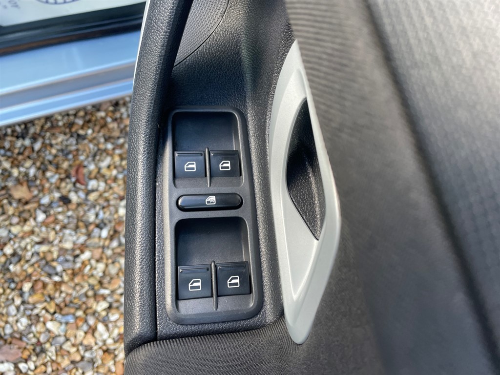 Used Skoda Roomster 2010 for sale - 76615910: Photo 14