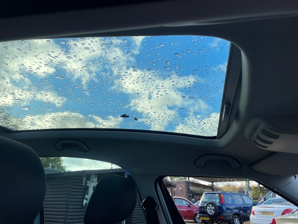 Used Skoda Roomster 2010 for sale - 76615910: Photo 18