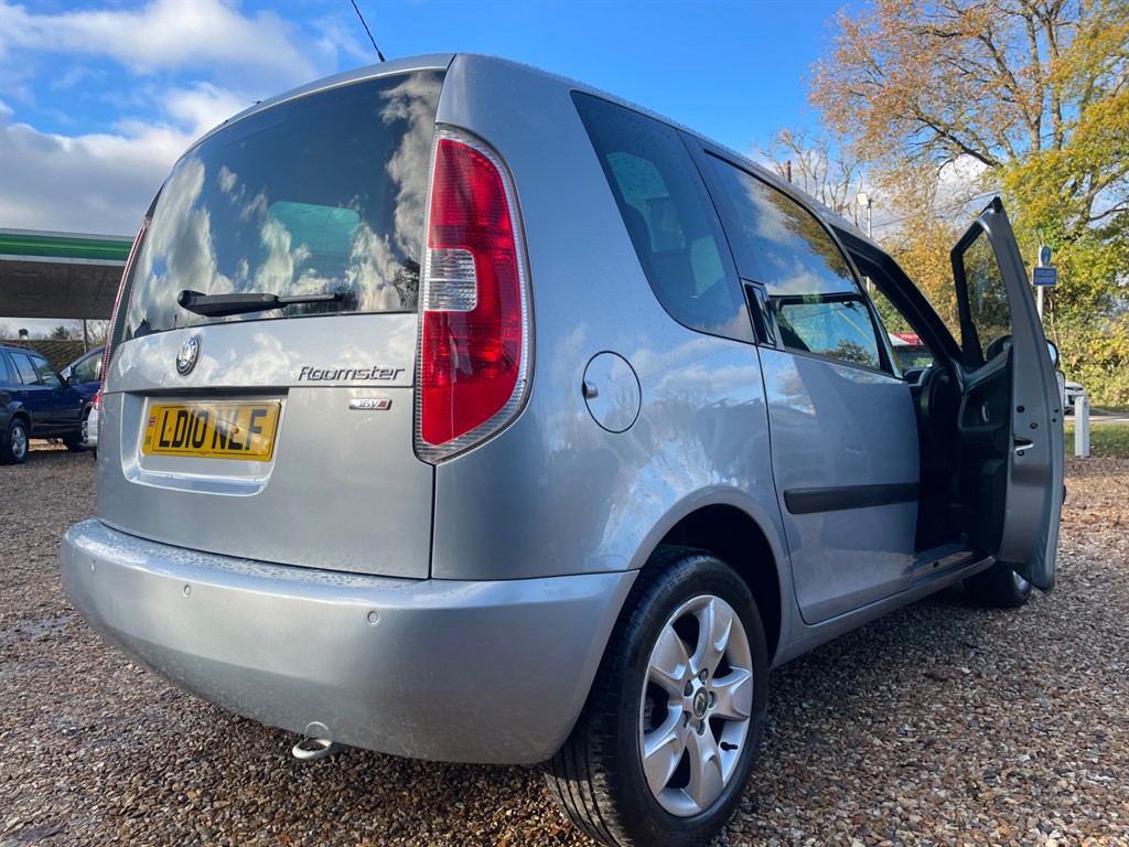 Used Skoda Roomster 2010 for sale - 76615910: Photo 27