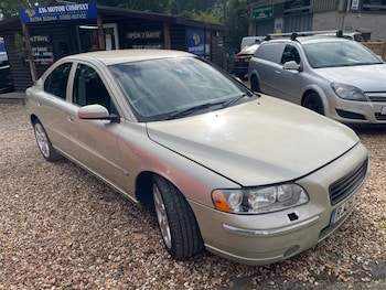 Used Volvo S60 2006 for sale - 76249931: Photo 2