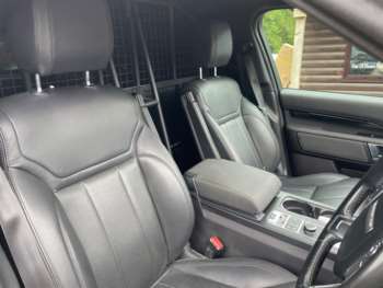 Used Land Rover Discovery 2018 for sale - 74972090: Photo