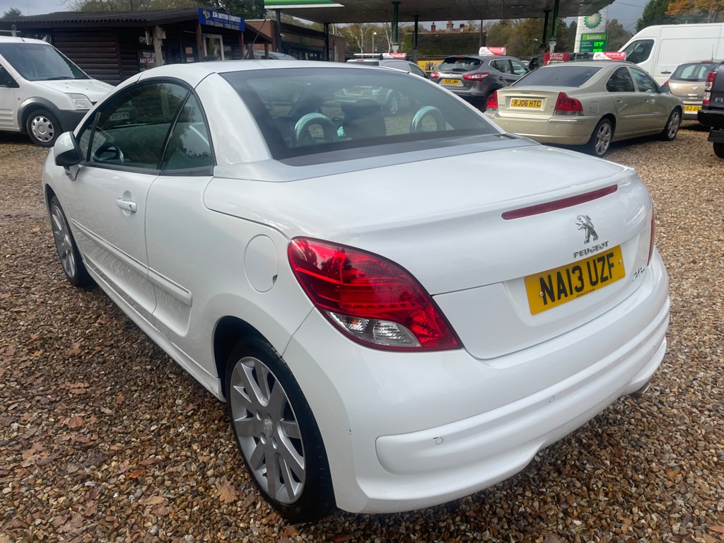 Used Peugeot 207 2013 for sale - 76534118: Photo 10