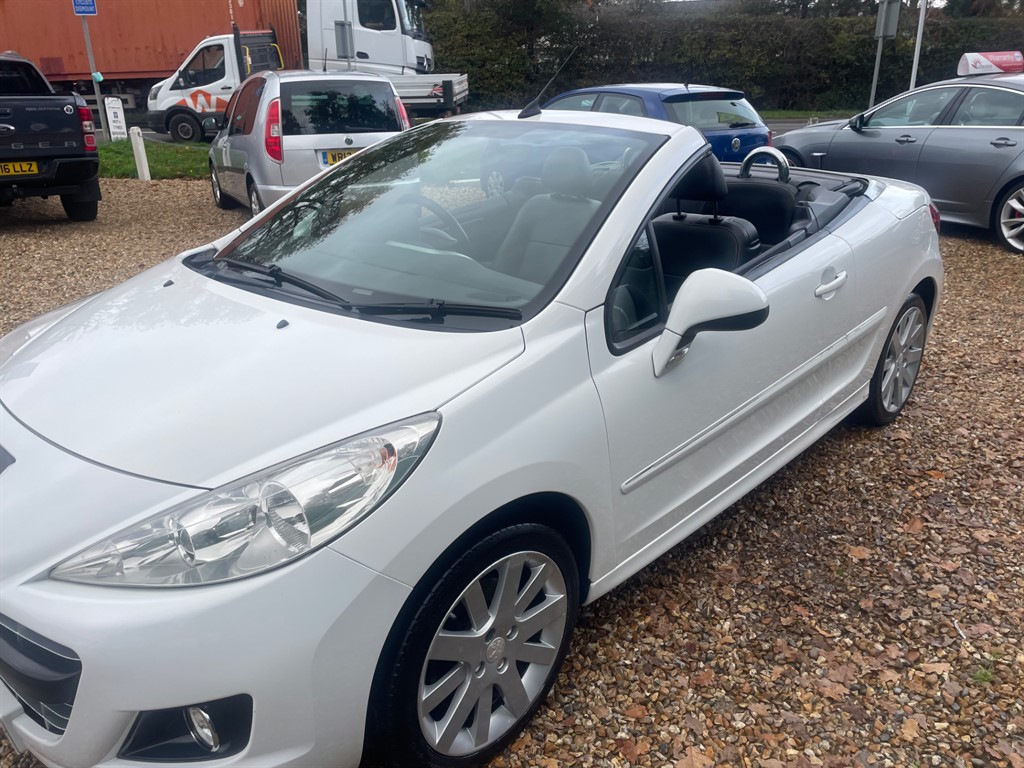 Used Peugeot 207 2013 for sale - 76534118: Photo 11