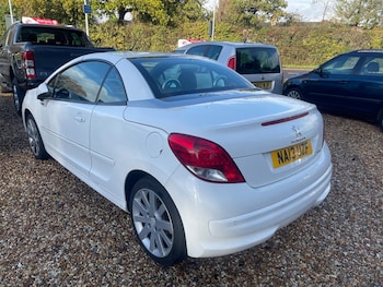 Used Peugeot 207 2013 for sale - 76534118: Photo