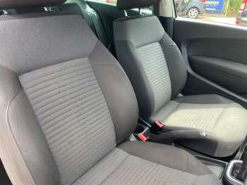 Used Volkswagen Polo 2010 for sale - 75155830: Photo