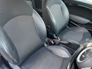 Used MINI Cooper 2010 for sale - 77691187: Photo