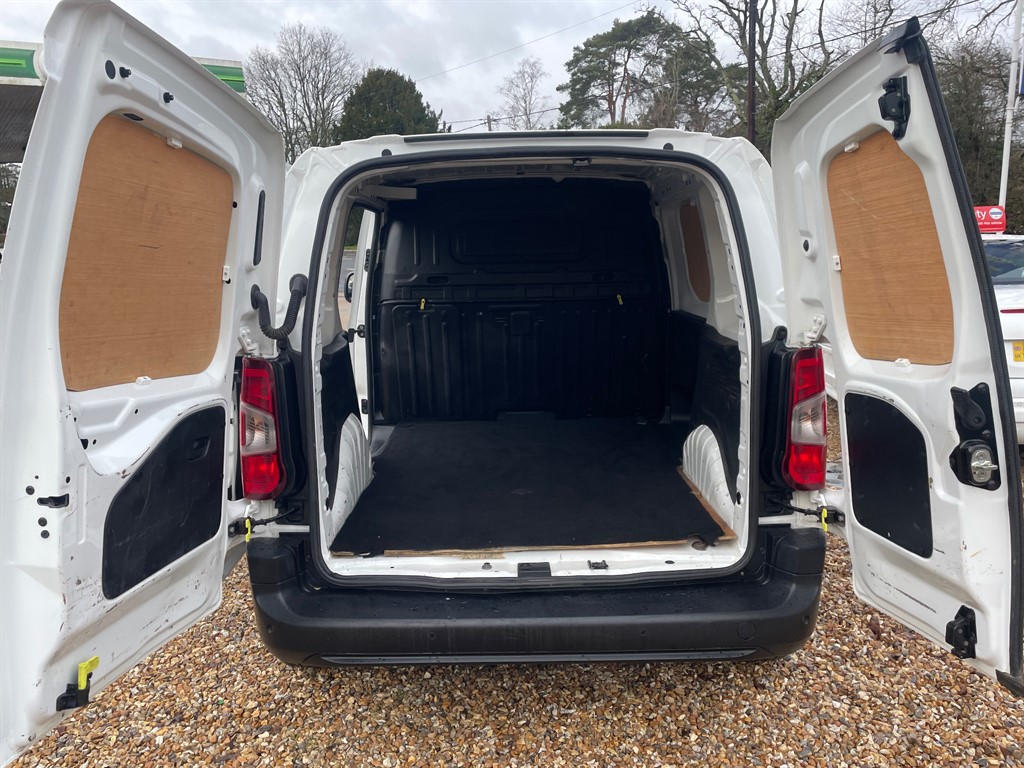 Used Peugeot Partner 2021 for sale - 77111870: Photo 8