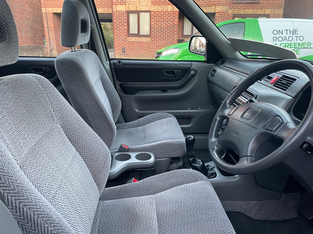 Used Honda CR-V 1997 for sale - 76615924: Photo 3