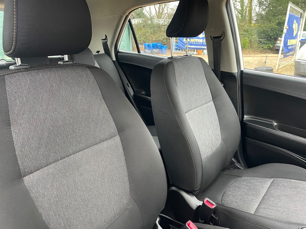 Used Kia Picanto 2015 for sale - 77347583: Photo 2