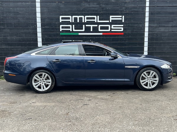Used Jaguar XJ 2010 for sale - 76273349: Photo 6