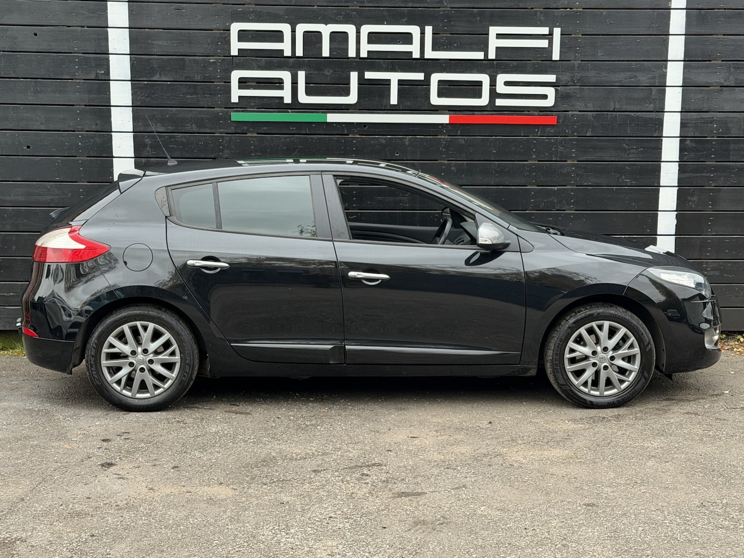 Used Renault Megane 2013 for sale - 76461552: Photo 8