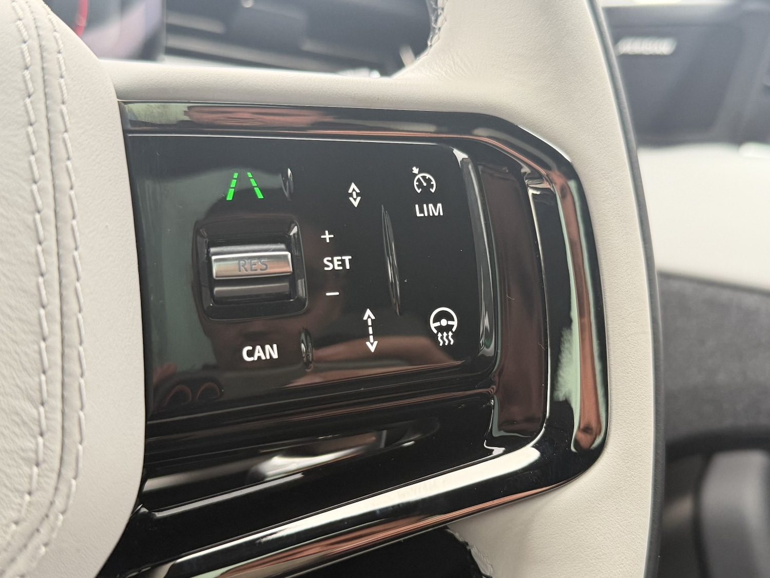 Used Land Rover Range Rover Sport 2025 for sale - 76951027: Photo 16