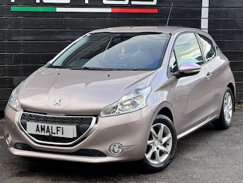 Used Peugeot 208 2014 for sale - 75772806: Photo