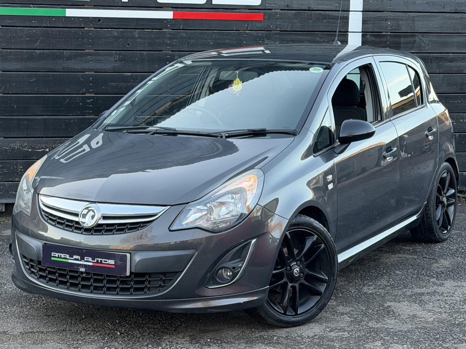 Used Vauxhall Corsa for sale - 76785091: Photo 2