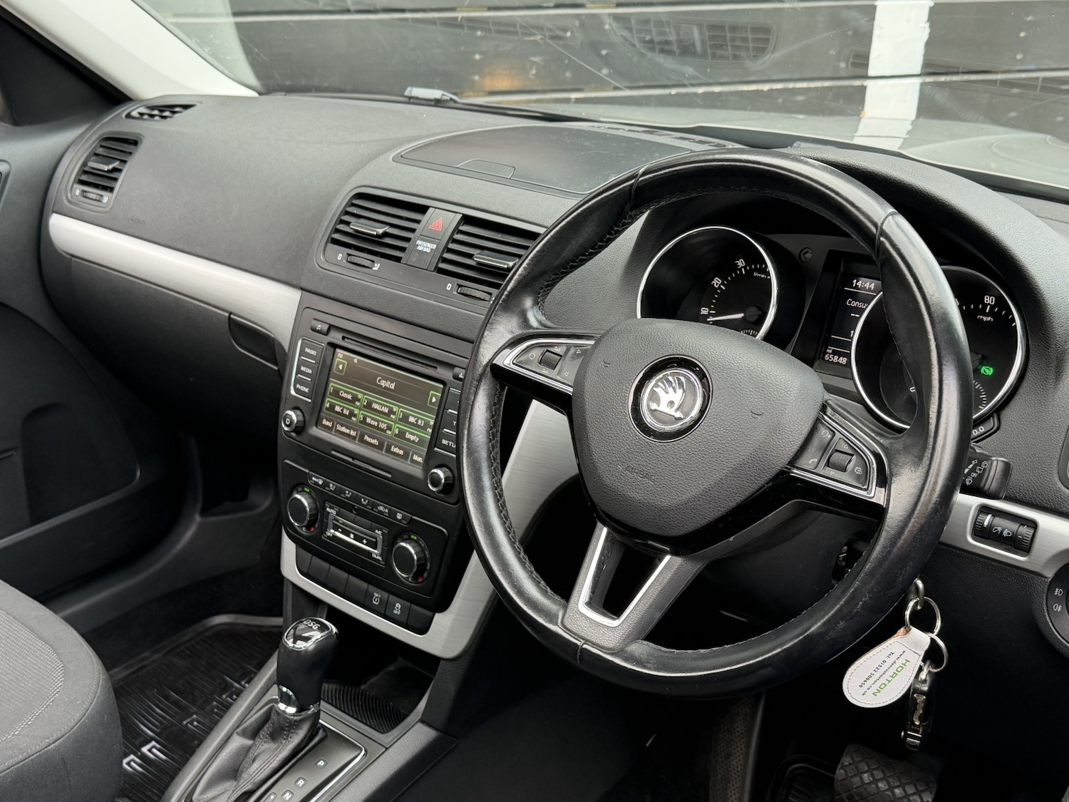 Used Skoda Yeti 2014 for sale - 76347133: Photo 10
