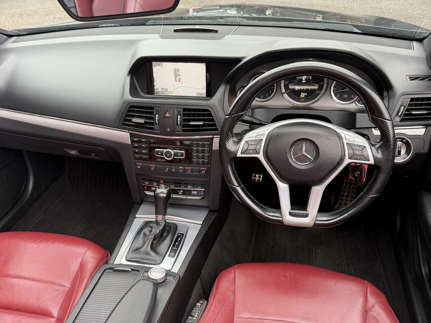 Used Mercedes-Benz E Class 2013 for sale - 76712963: Photo 11