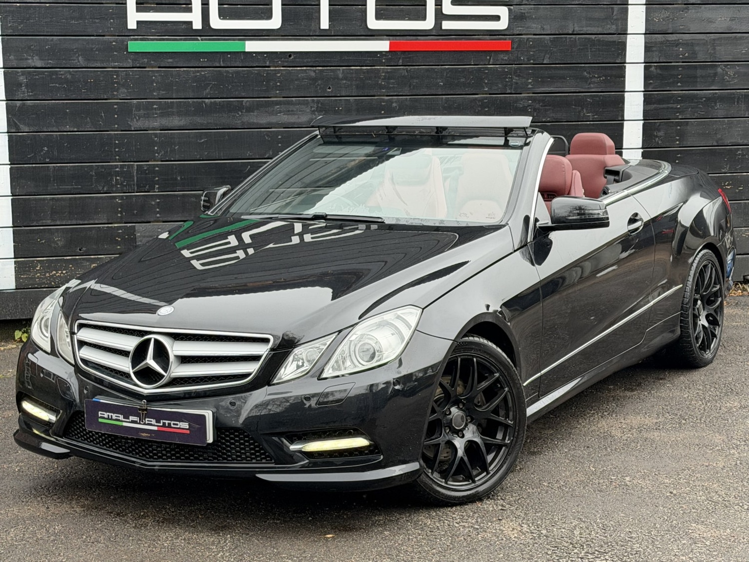 Used Mercedes-Benz E Class 2013 for sale - 76712963: Photo 2