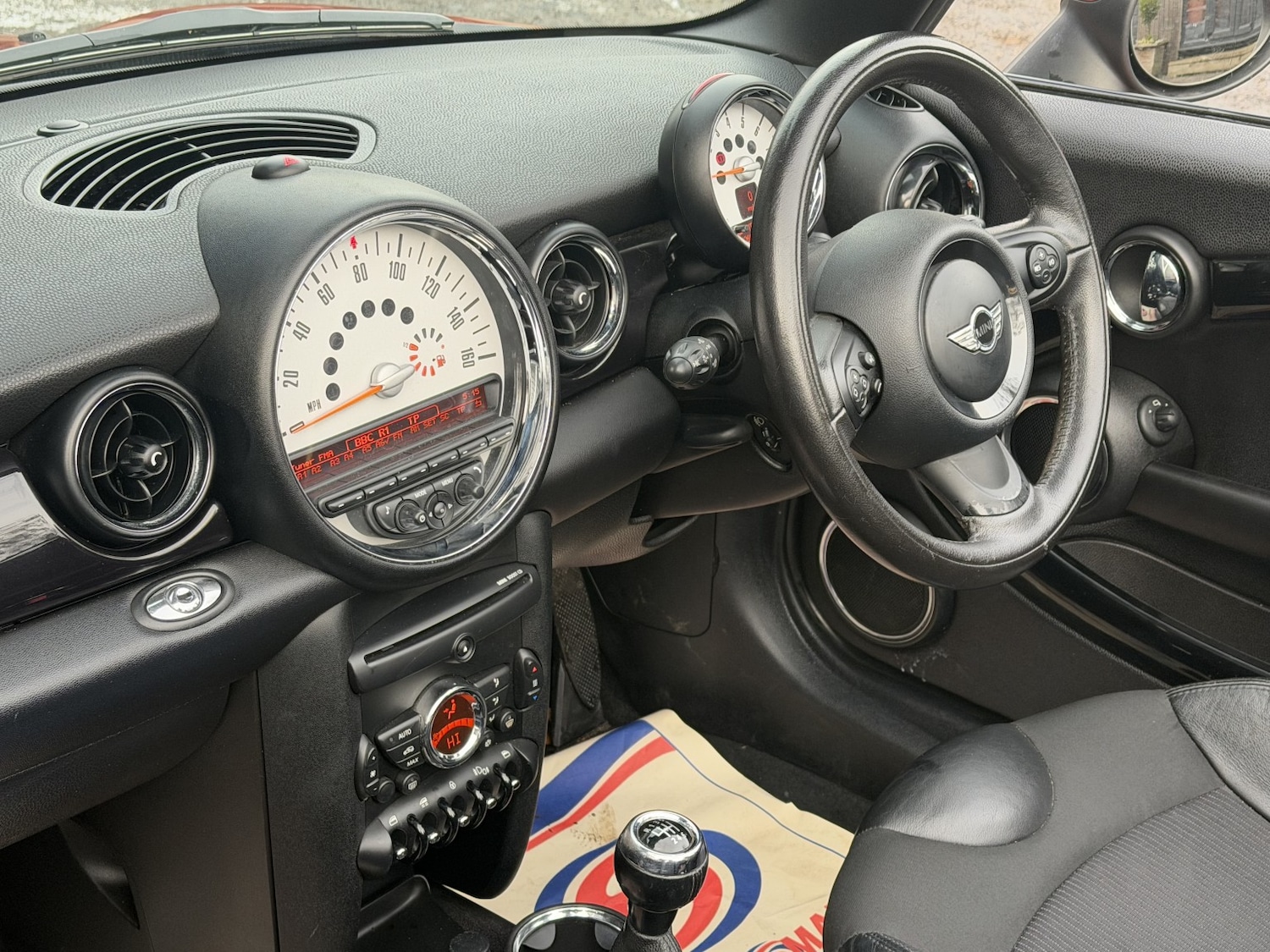 Used MINI Convertible 2012 for sale - 77118658: Photo 13