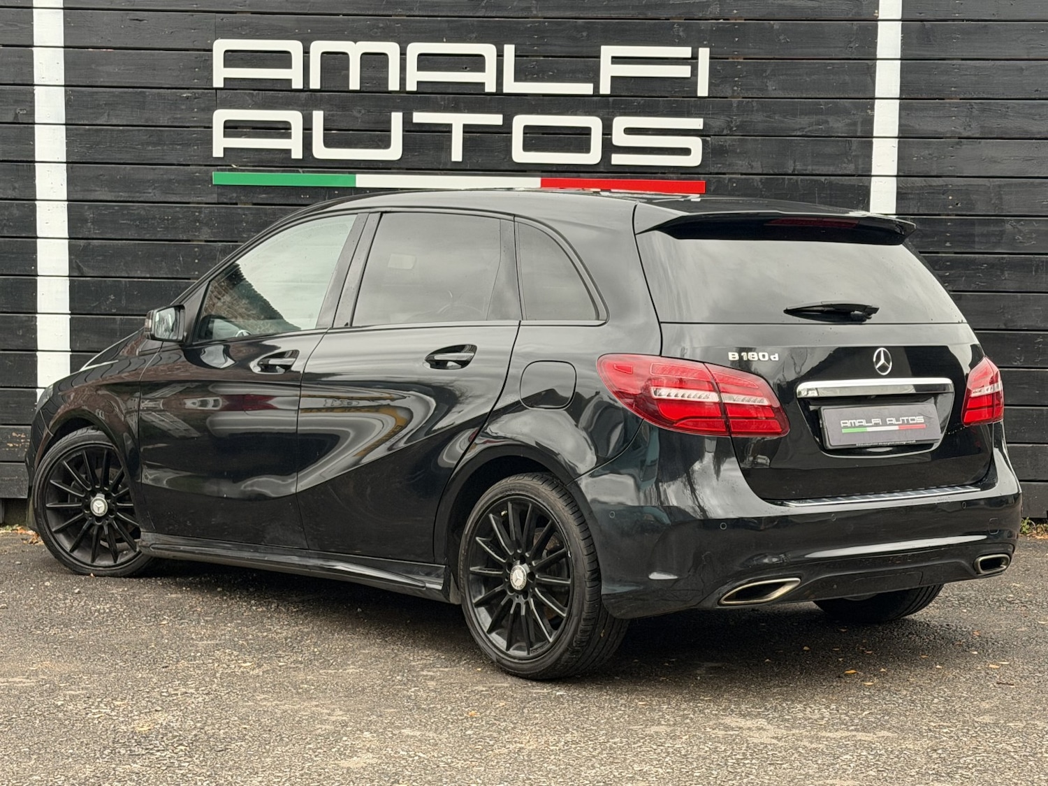 Used Mercedes-Benz B Class 2017 for sale - 76547944: Photo 6