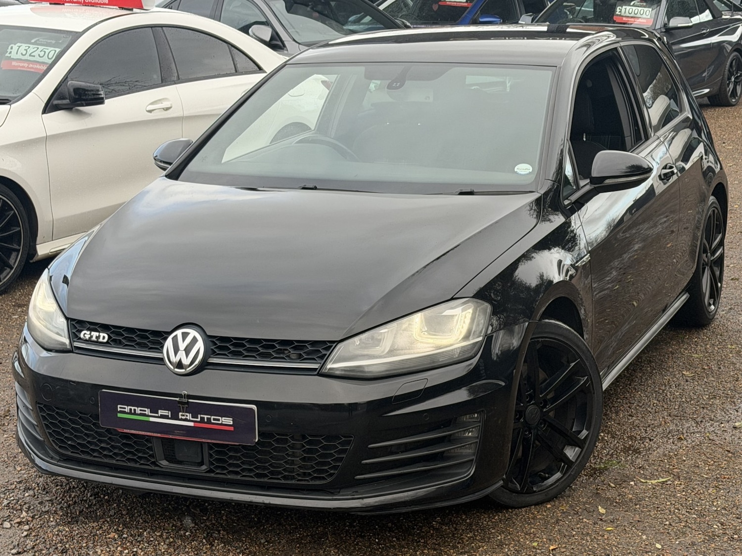 Used Volkswagen Golf 2014 for sale - 76858911: Photo 2