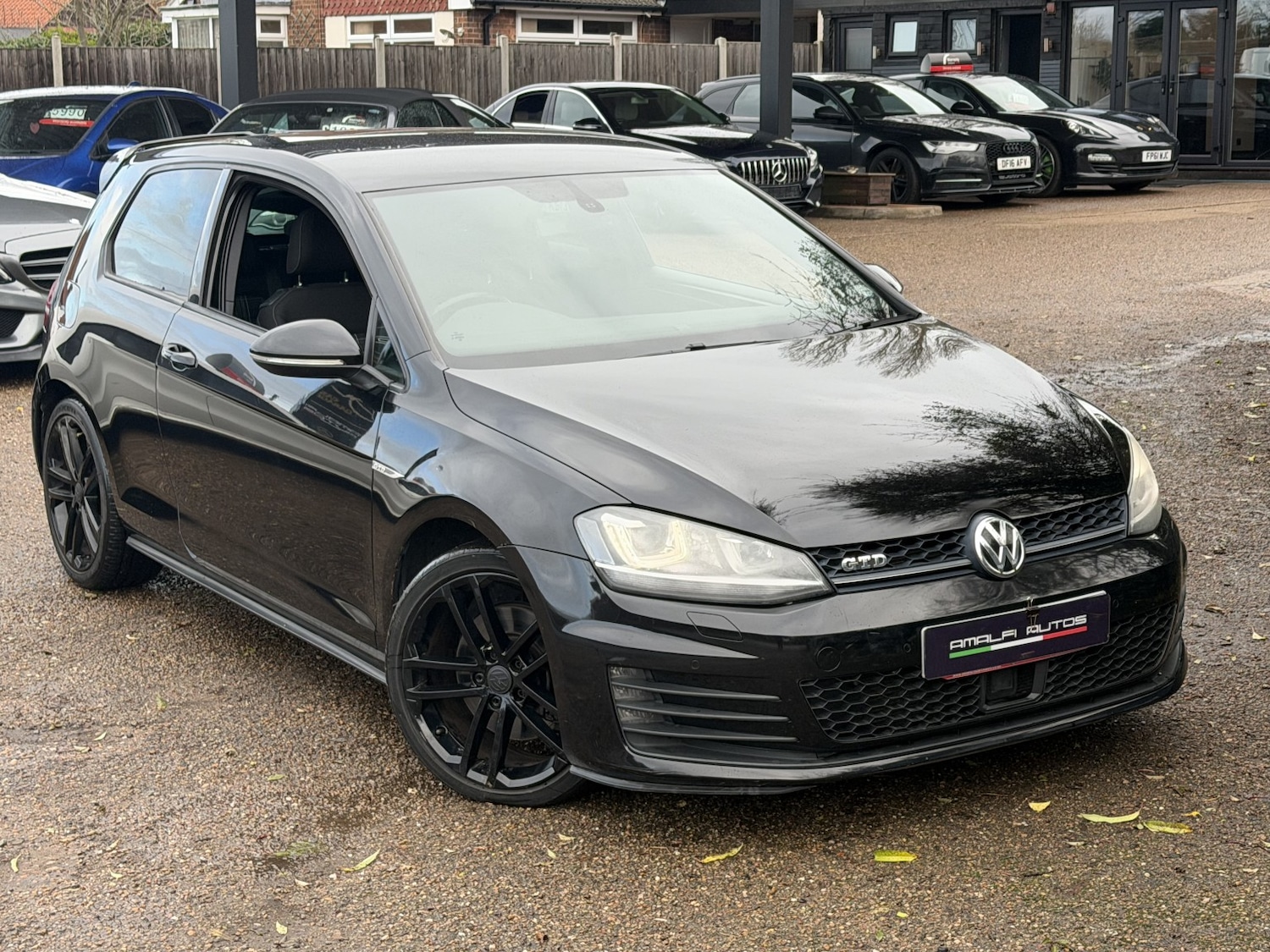 Used Volkswagen Golf 2014 for sale - 76858911: Photo 5