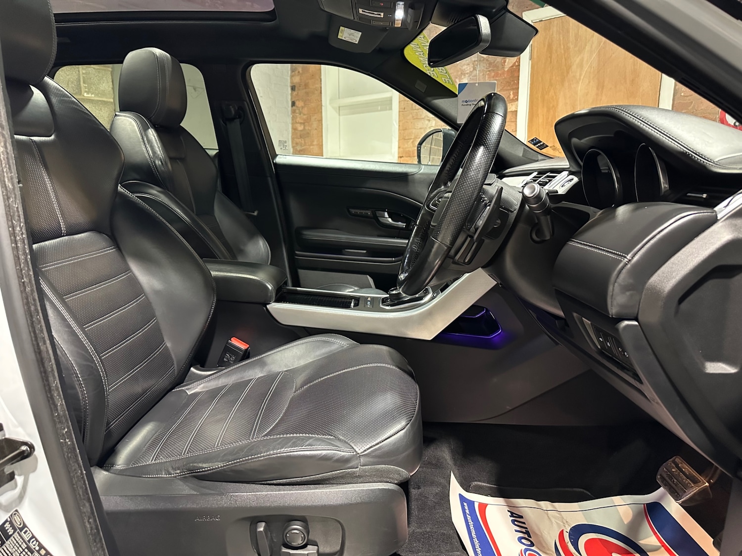 Used Land Rover Range Rover Evoque 2016 for sale - 77208794: Photo 17