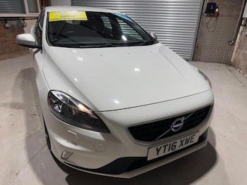 Used Volvo V40 2016 for sale - 78917581: Photo