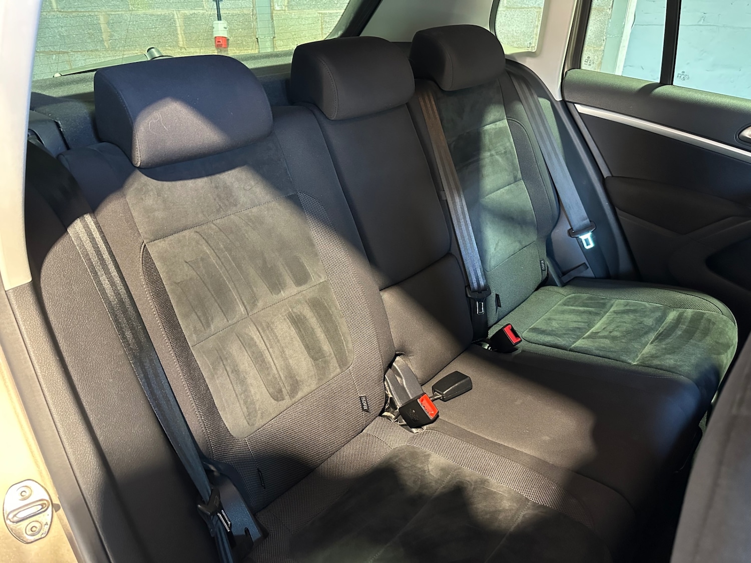 Used Volkswagen Tiguan 2016 for sale - 76626045: Photo 15