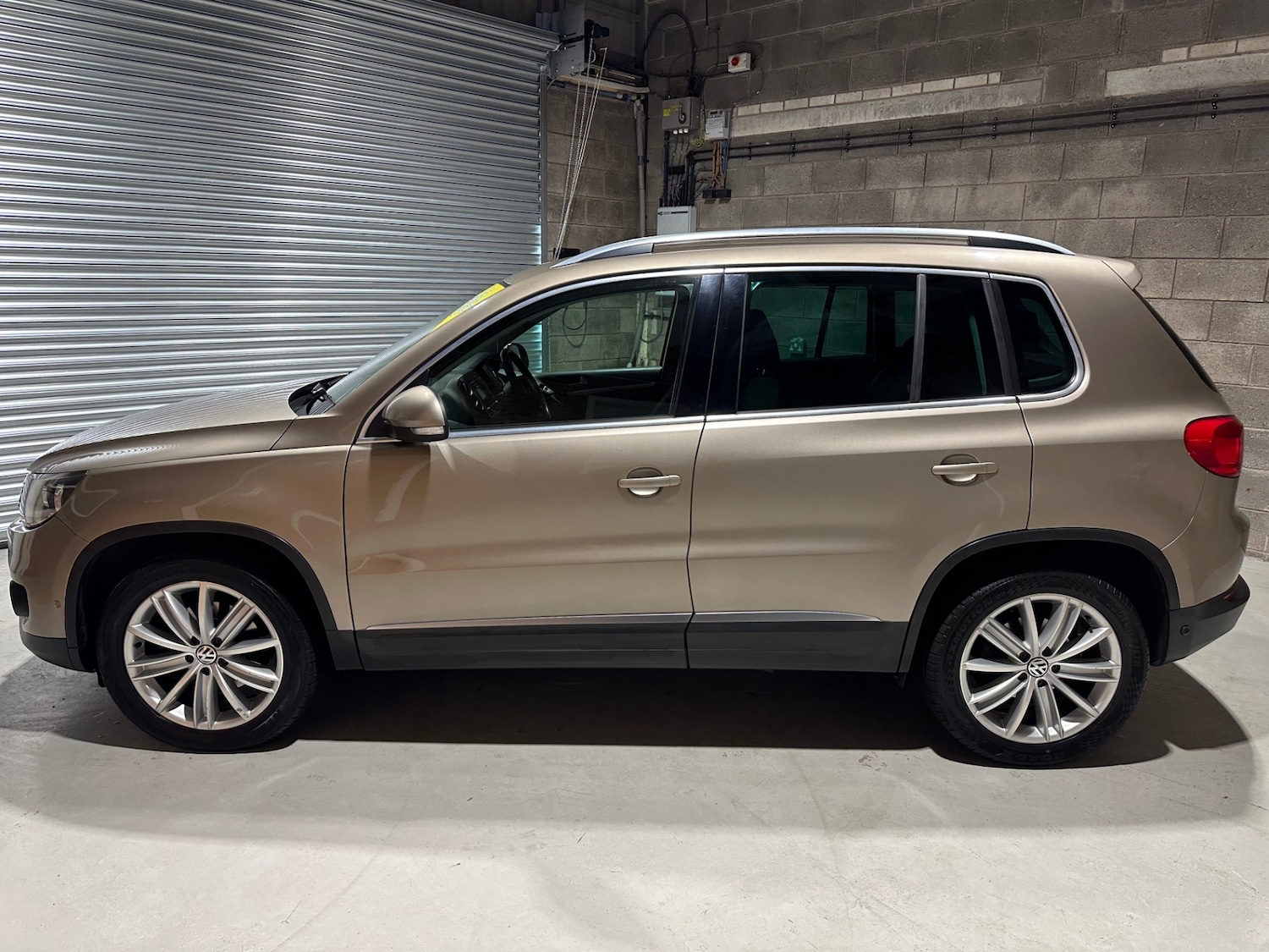 Used Volkswagen Tiguan 2016 for sale - 76626045: Photo 8