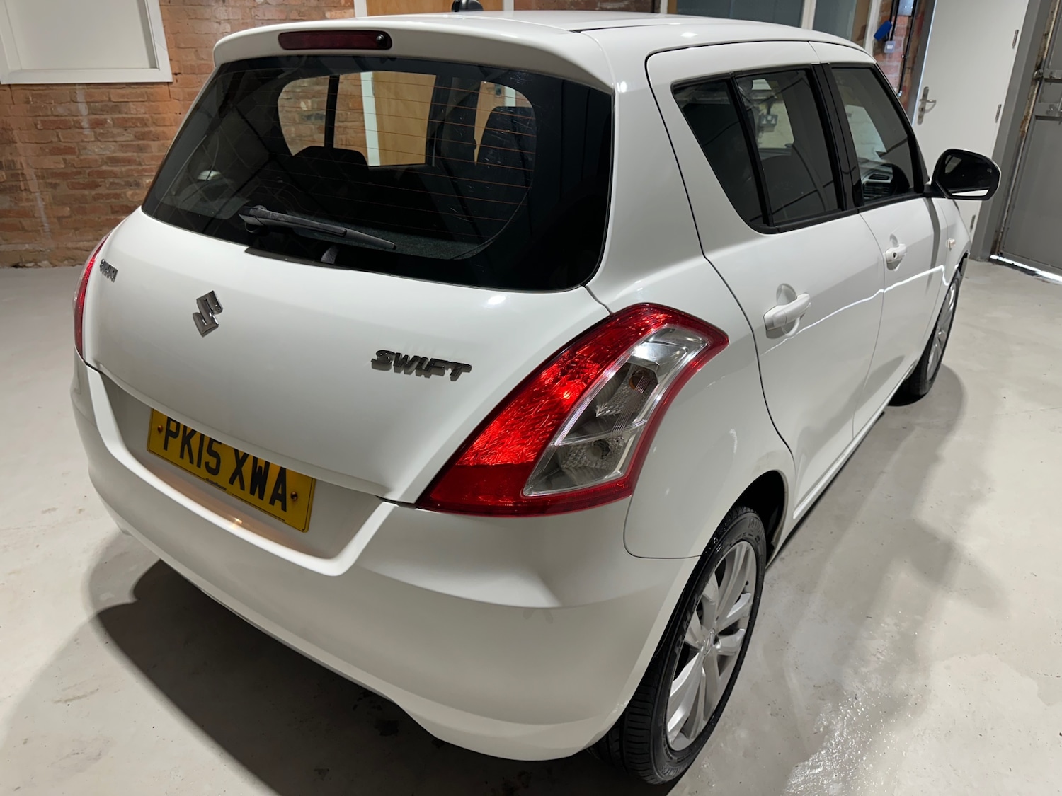 Used Suzuki Swift 2015 for sale - 76146811: Photo 5