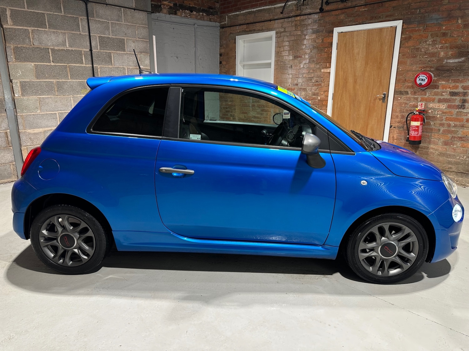 Used Fiat 500 2019 for sale - 76861755: Photo 4