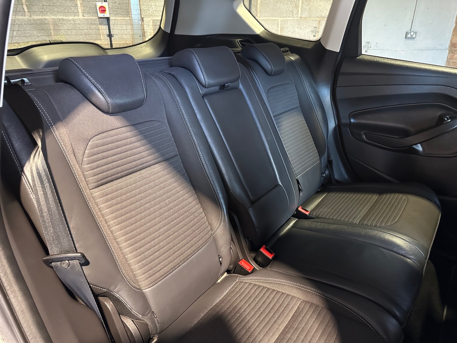 Used Ford Kuga 2018 for sale - 76979938: Photo 35