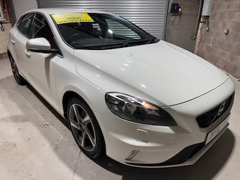 Used Volvo V40 2016 for sale - 78789947: Photo