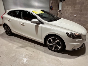 Used Volvo V40 2016 for sale - 78789947: Photo