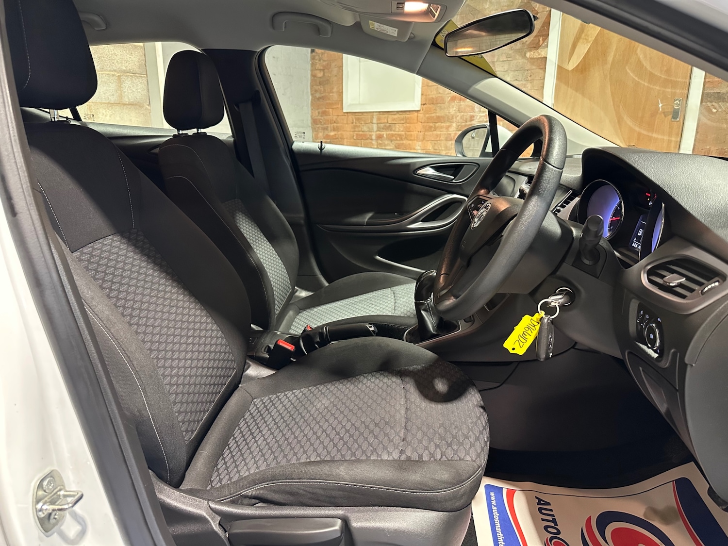 Used Vauxhall Astra 2016 for sale - 77298003: Photo 12