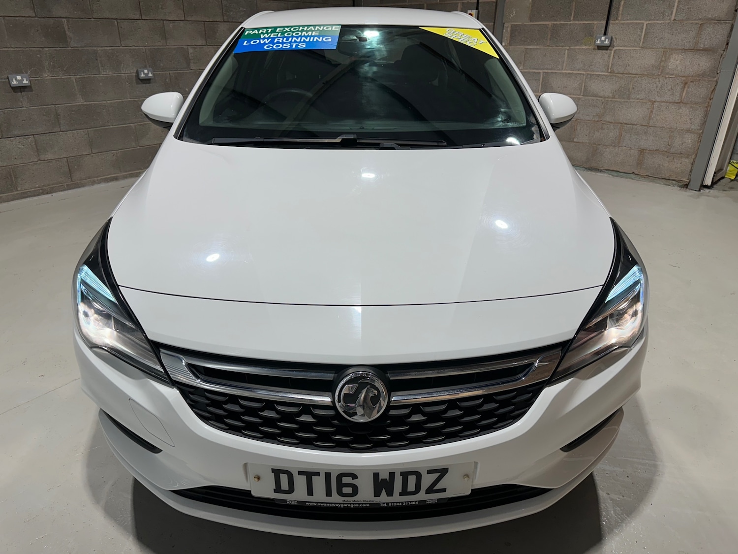 Used Vauxhall Astra 2016 for sale - 77298003: Photo 2