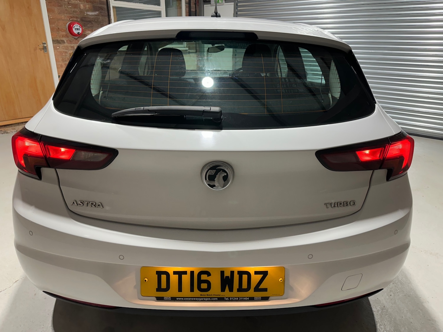 Used Vauxhall Astra 2016 for sale - 77298003: Photo 6