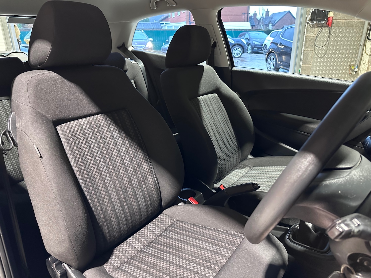 Used Volkswagen Polo 2015 for sale - 77530353: Photo 13