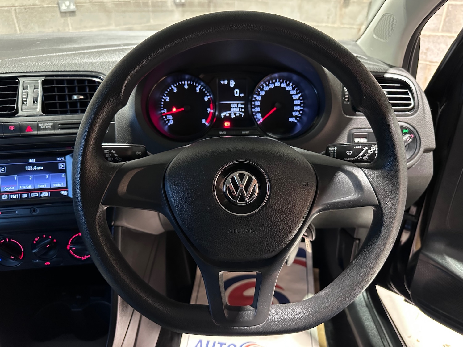 Used Volkswagen Polo 2015 for sale - 77530353: Photo 19