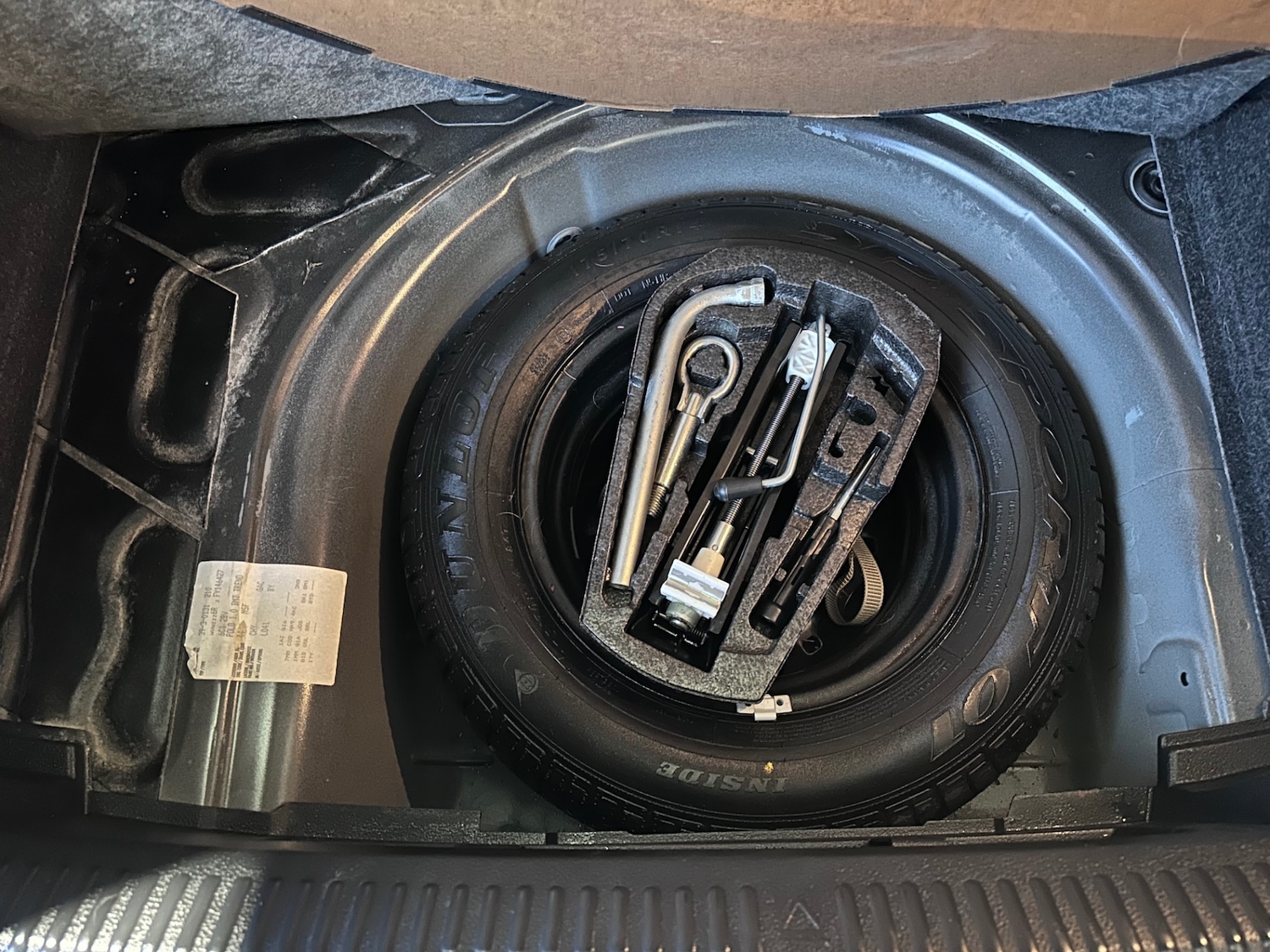 Used Volkswagen Polo 2015 for sale - 77530353: Photo 31