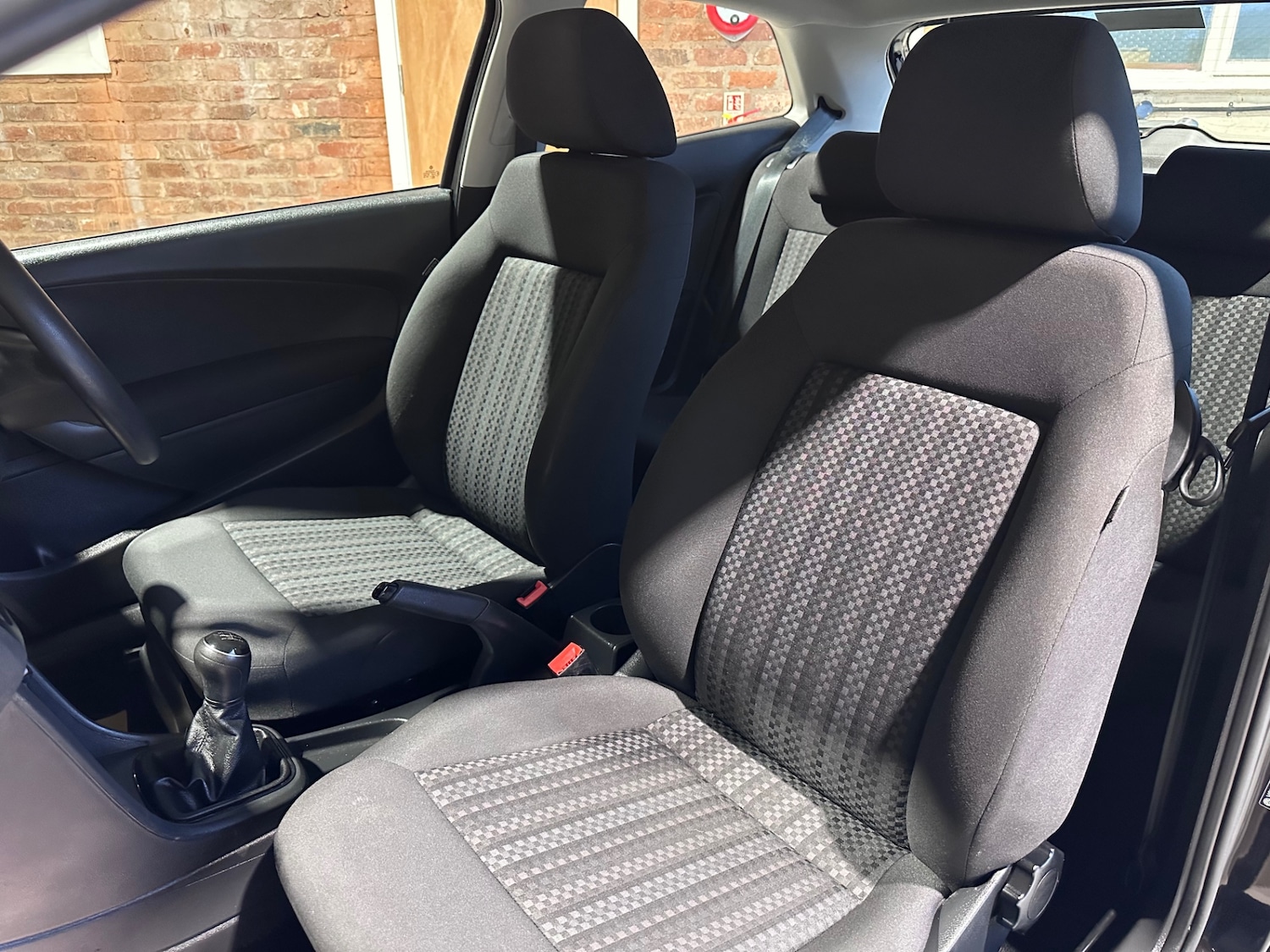 Used Volkswagen Polo 2015 for sale - 77530353: Photo 34