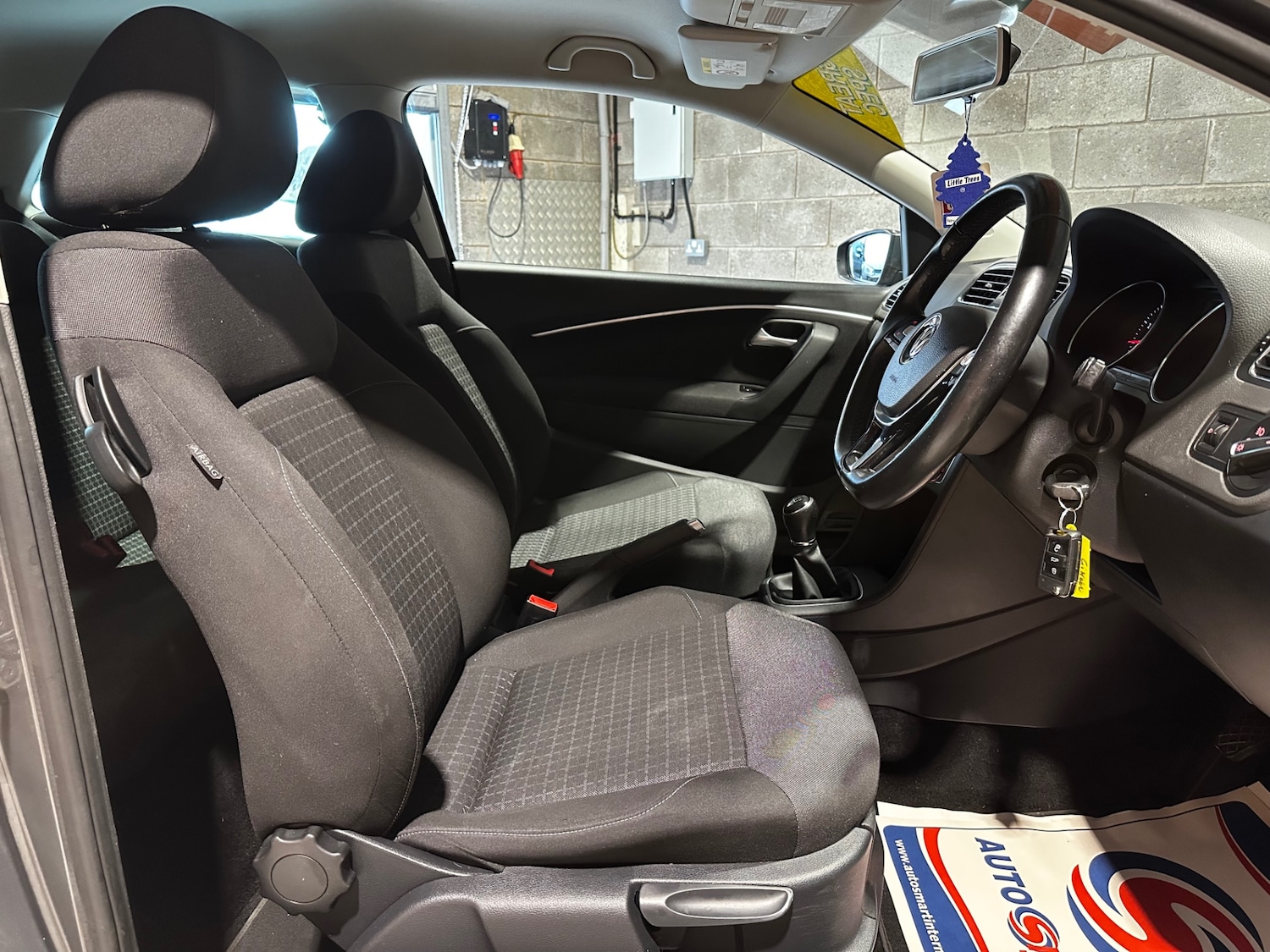 Used Volkswagen Polo 2016 for sale - 77529772: Photo 16