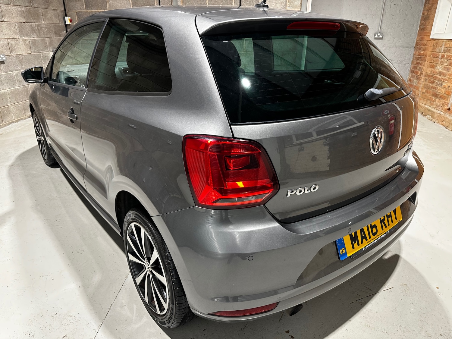 Used Volkswagen Polo 2016 for sale - 77529772: Photo 9