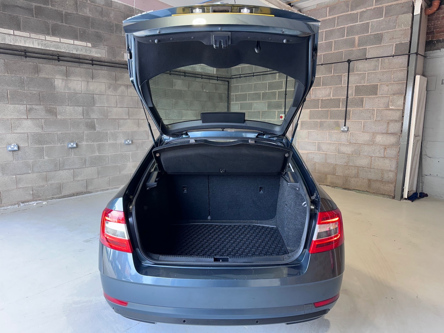 Used Skoda Octavia 2020 for sale - 77901525: Photo 43