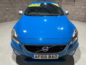 Used Volvo V40 2015 for sale - 76478097: Photo