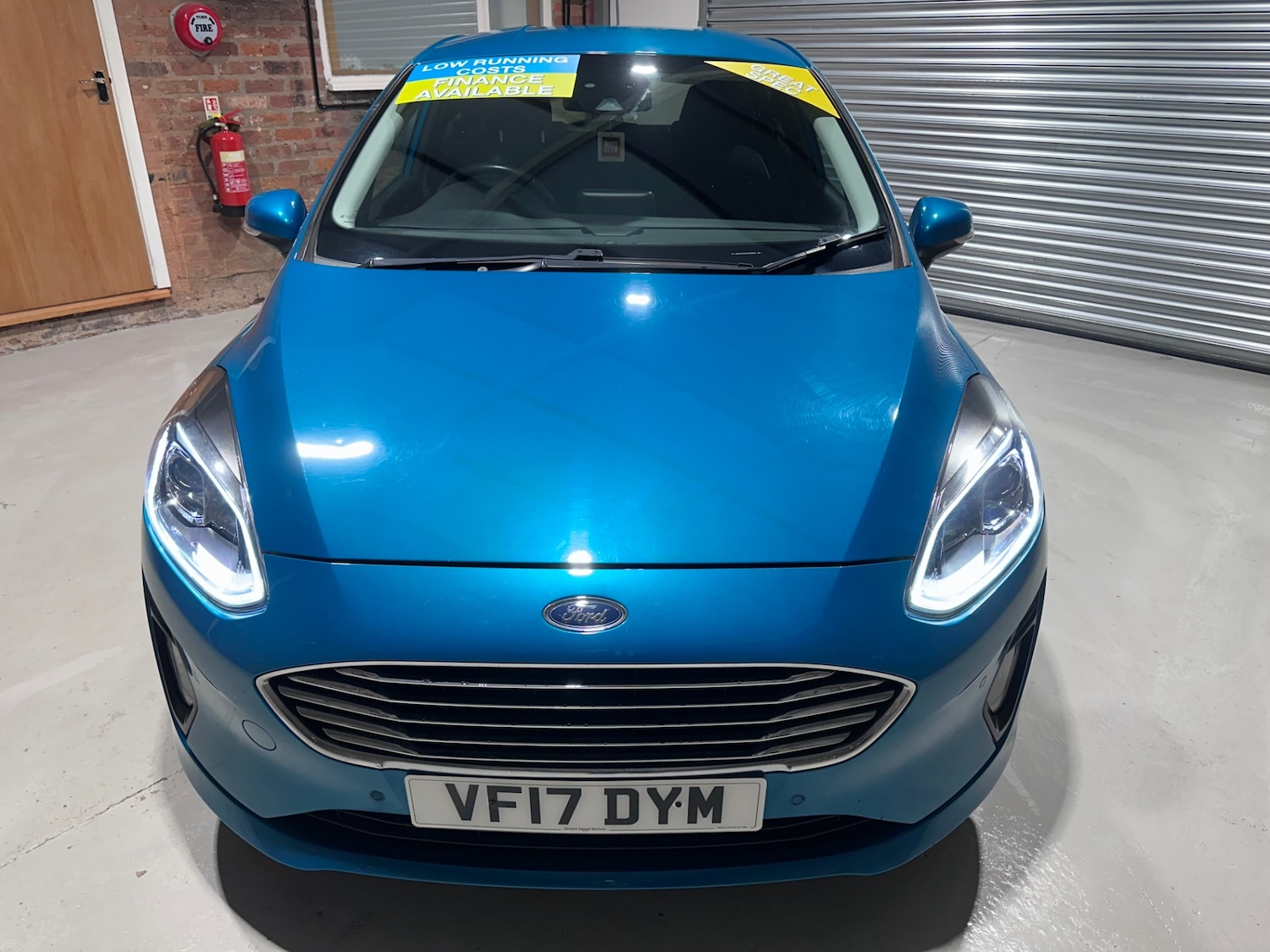 Used Ford Fiesta 2017 for sale - 78014241: Photo 2