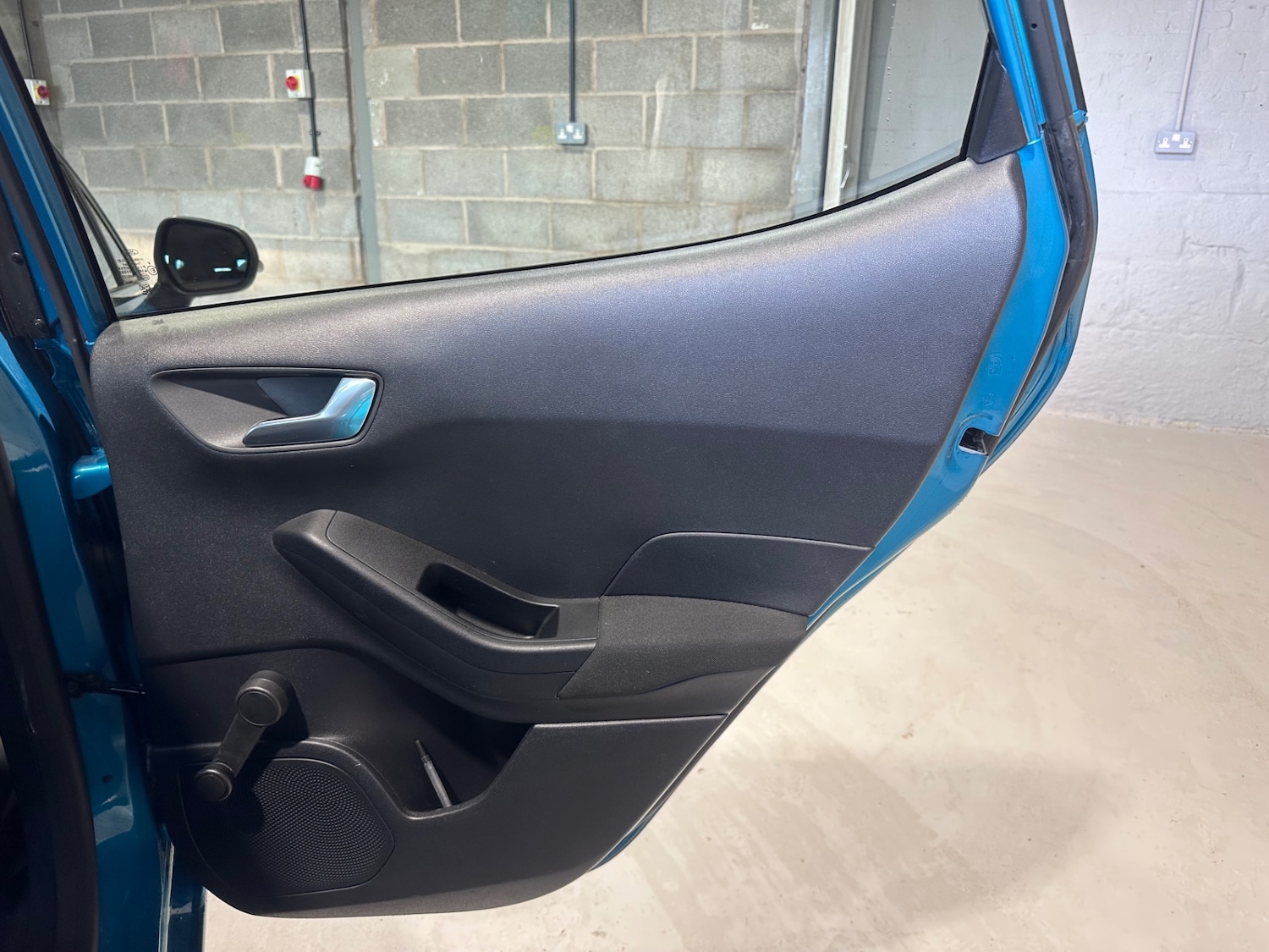 Used Ford Fiesta 2017 for sale - 78014241: Photo 34