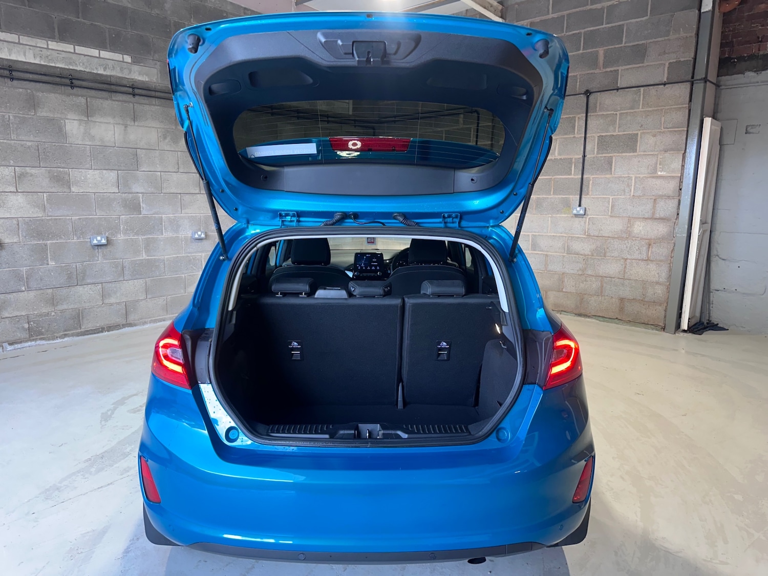 Used Ford Fiesta 2017 for sale - 78014241: Photo 37