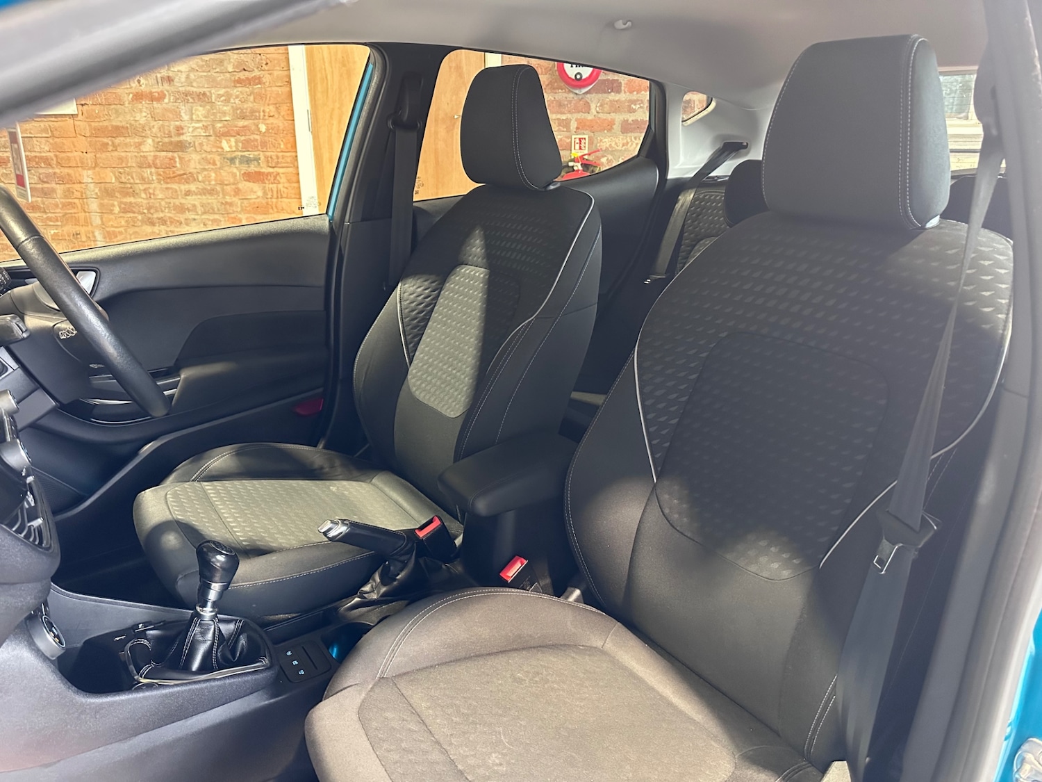 Used Ford Fiesta 2017 for sale - 78014241: Photo 43