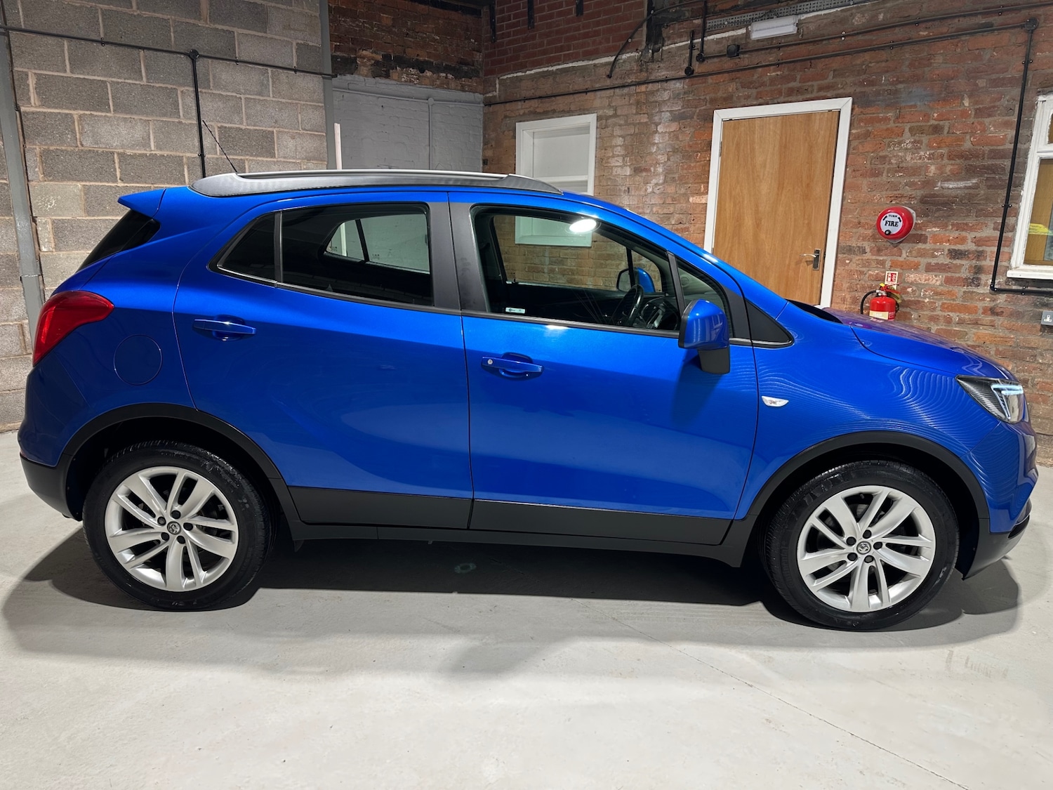 Used Vauxhall Mokka X 2017 for sale - 76611681: Photo 4